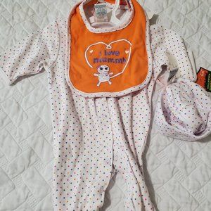 3pc Halloween Coverall Set for New Born , I Love Mummy New with tags 100% cotton